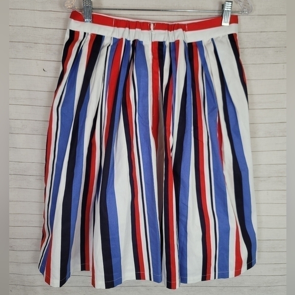 MODCLOTH VERTICAL STRIPED KNEE HIGH SKIRT, SZ LARGE - Picture 8 of 14